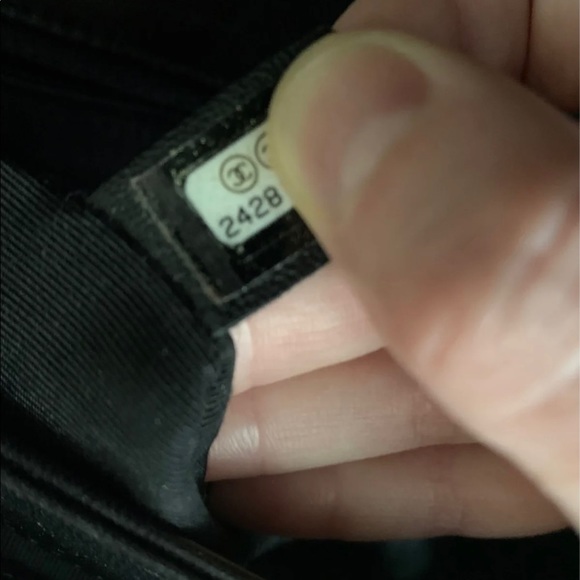 SOLD Chanel Unchained Leather Clutch - Picture 9 of 13